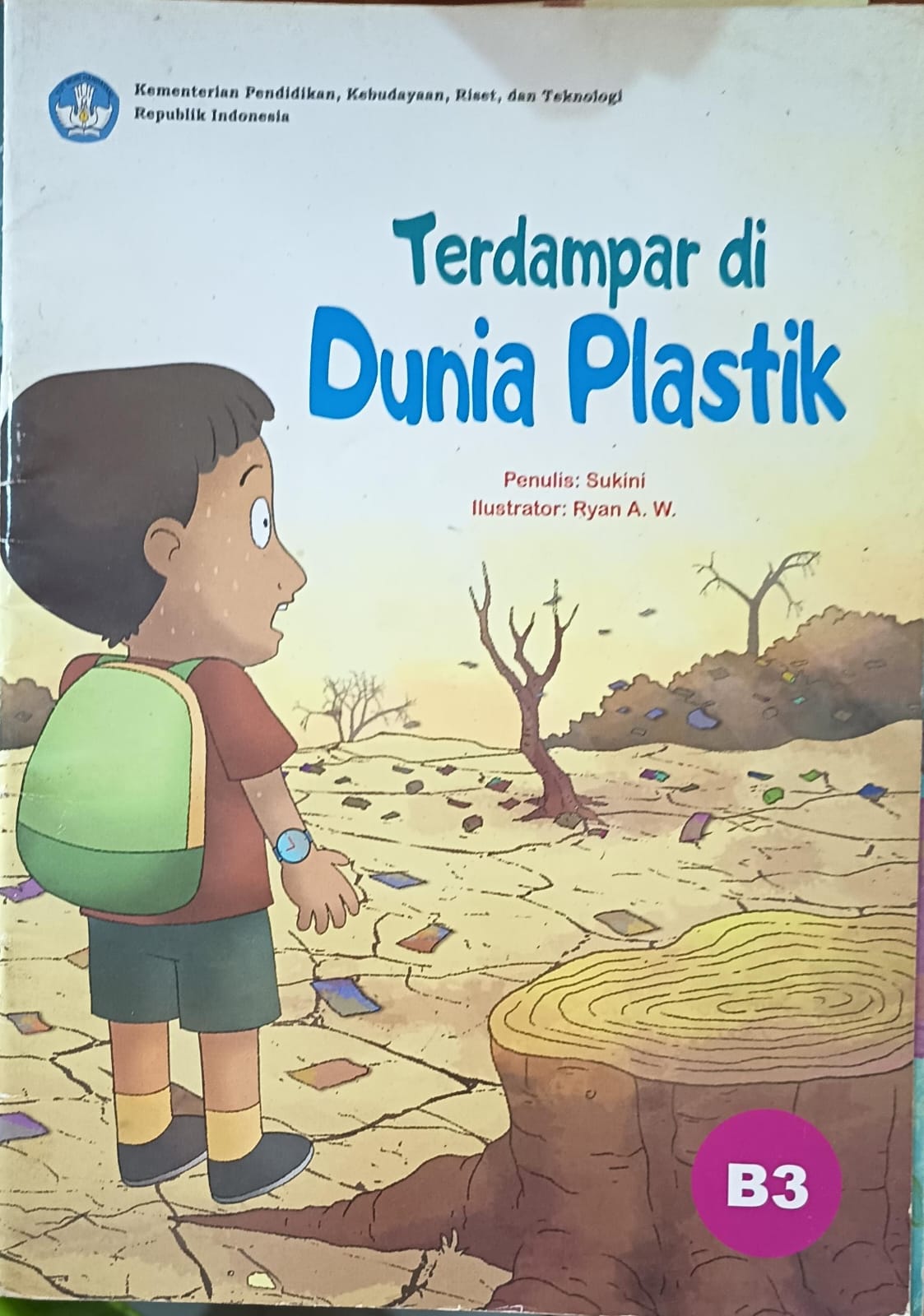 Sampul Terdampar di Dunia Plastik