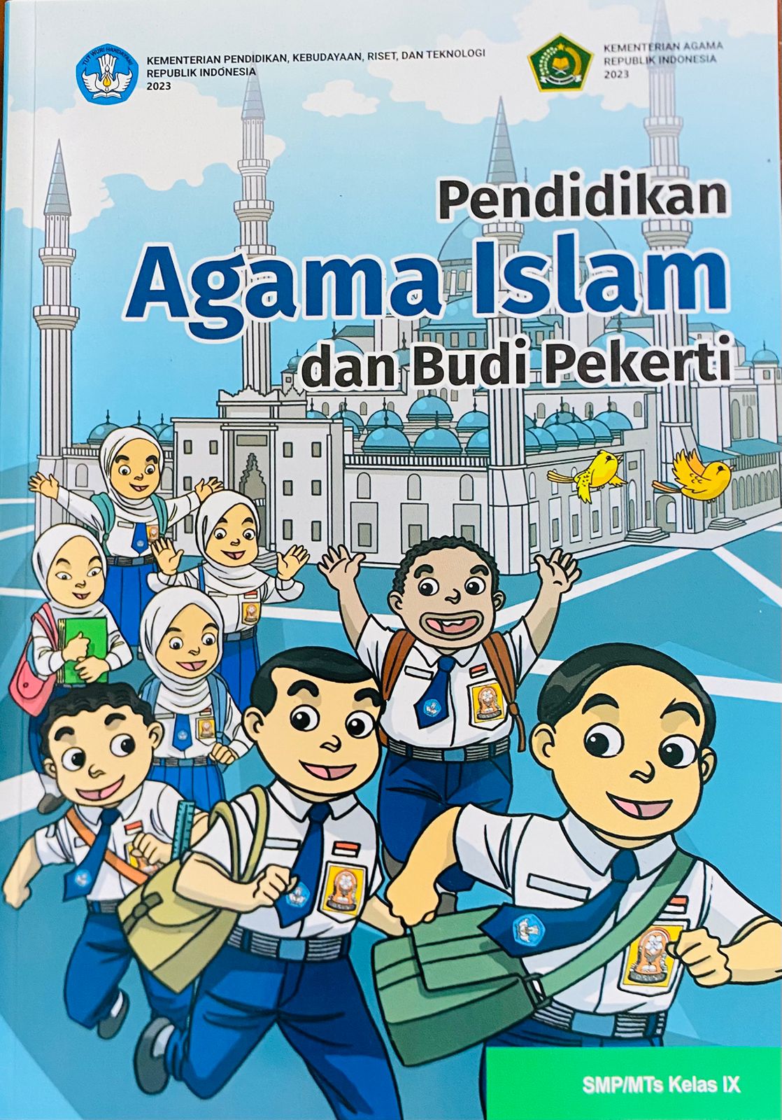 Sampul Pendidikan Agama Islam dan Budi Pekerti SMP/MTs KELAS IX
