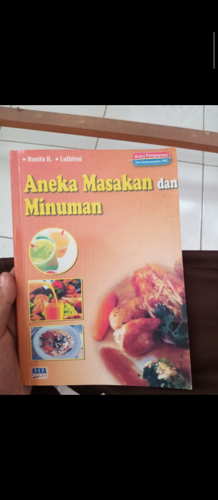 Sampul aneka masakan dan minuman