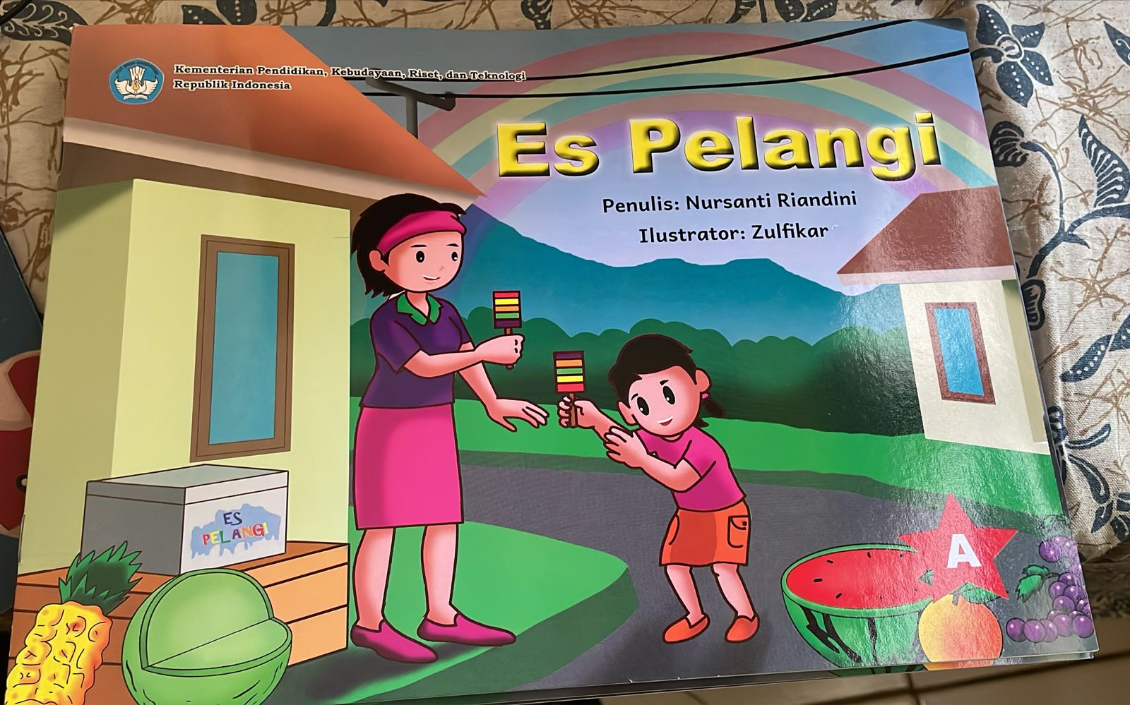 Sampul Es Pelangi